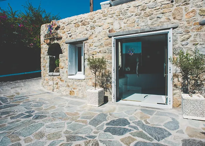 Agios Ioannis Diakoftis Hotels